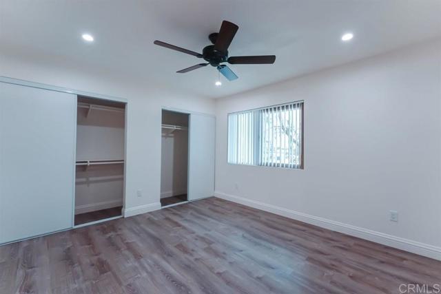 Image 4 of 20 For 1119 Decker St  E