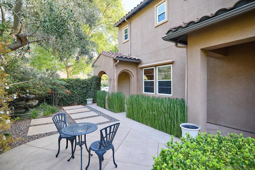 MLS #250034143SD img 16