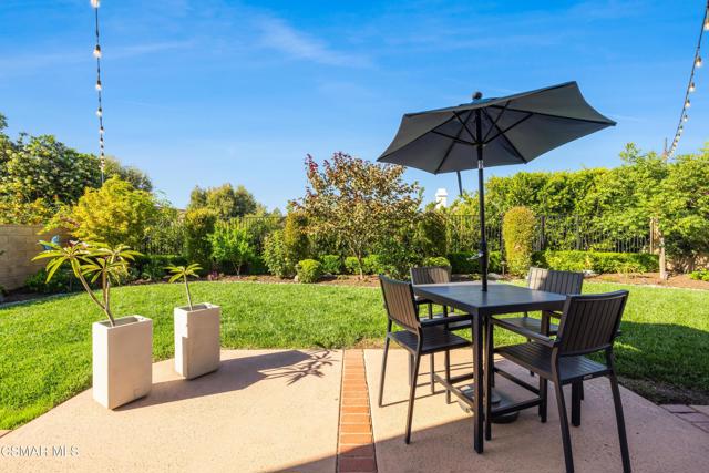 12147 Alder Grove Street, Moorpark CA: https://media.crmls.org/mediaz/9b03fffe-3ba5-4c4a-9611-2180fb7c5c20.jpg