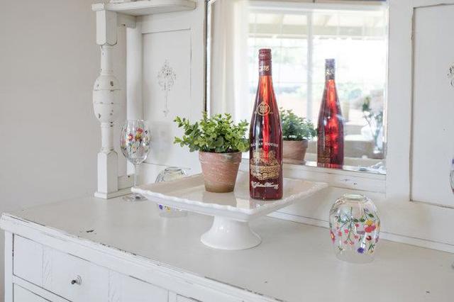 22 Heiner Road, Watsonville CA: https://media.crmls.org/mediaz/9b06195c-e2e9-41e8-a775-06b766cfc975.jpg