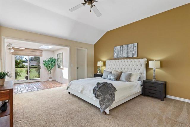 1054 La Sombra Drive, San Marcos CA: https://media.crmls.org/mediaz/9b07785c-b39f-4c0c-a379-d5c2c184e99c.jpg