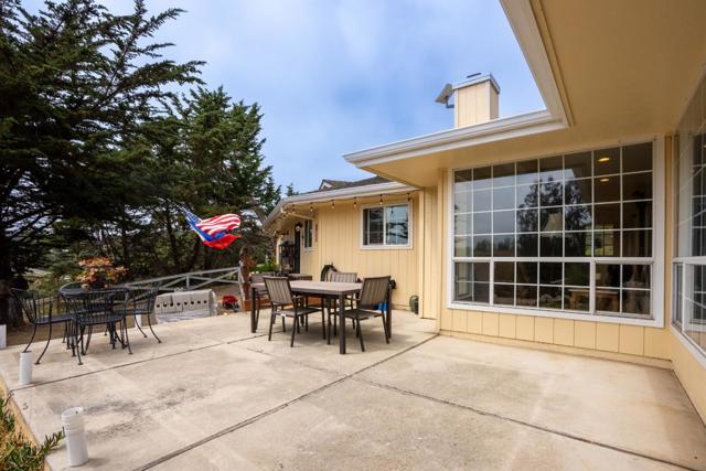 3225 Hillman Lane, Royal Oaks CA: https://media.crmls.org/mediaz/9b07b5df-de79-4f48-994c-a4f9e8c8f4aa.jpg