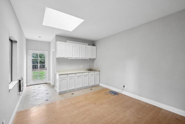 4132 De Mille Drive, San Jose CA: https://media.crmls.org/mediaz/9b082112-5d6c-4742-bab2-5caf0513d94a.jpg