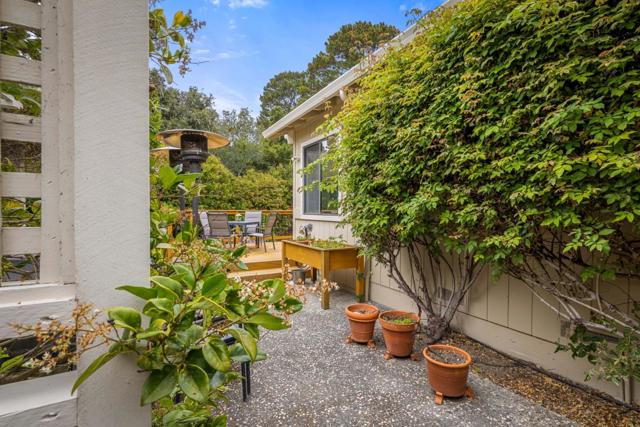 9 Deer Stalker, Monterey CA: https://media.crmls.org/mediaz/9b0860a6-db8d-43ca-8fb3-5d5202a27bdb.jpg