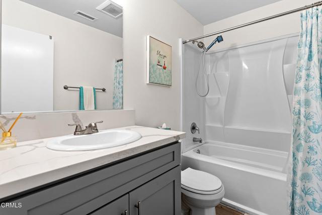 2730 Jill Place, Port Hueneme CA: https://media.crmls.org/mediaz/9b090f8a-574a-40d2-8ed2-f8c56060b2ee.jpg