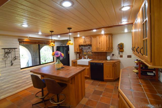 23684 Viejas Grade Rd, Descanso CA: https://media.crmls.org/mediaz/9b0a3062-7a6e-482a-8746-f33fb4bace2c.jpg