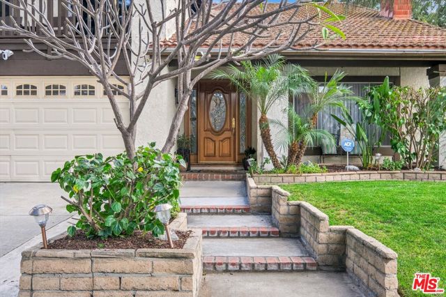 16424 Bubbling View Circle, Cerritos CA: https://media.crmls.org/mediaz/9b0b15ce-c7c2-4d64-aede-72cc18c5caf1.jpg