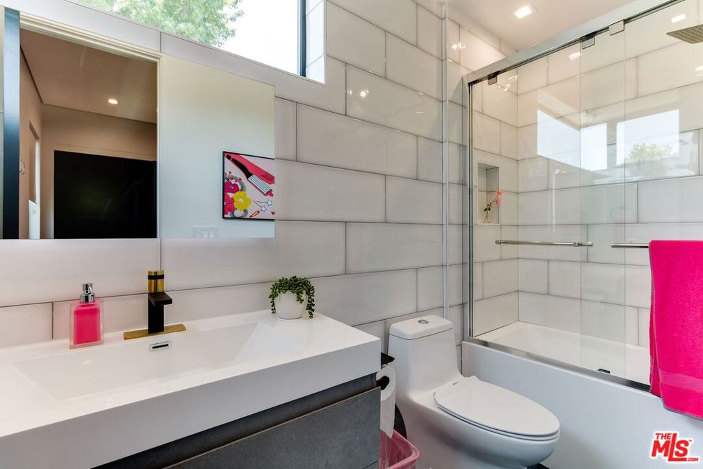 MLS #25621113 image #21