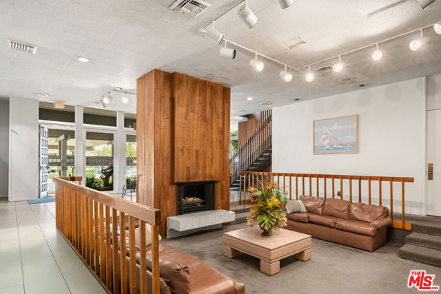 9323 Marina Pacifica Drive, Long Beach CA: https://media.crmls.org/mediaz/9b0cb789-711b-40e0-9d9d-2a5ffaa4aa70.jpg