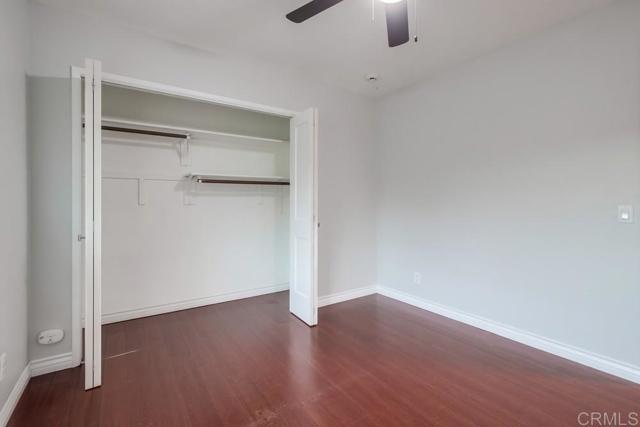 444 Victoria Place, Vista CA: https://media.crmls.org/mediaz/9b0e85db-1048-4f30-88f4-cb8520630df7.jpg