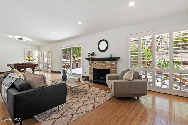 4809 Dunman Avenue, Woodland Hills CA: https://media.crmls.org/mediaz/9b0eabe6-6d14-4e97-b30c-04c5b2c9b5e8.jpg