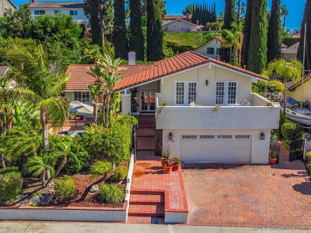 27126 Mariscal Ln, Mission Viejo CA: https://media.crmls.org/mediaz/9b0f21ec-6de1-4fde-b7ae-347bdd569fb9.jpg