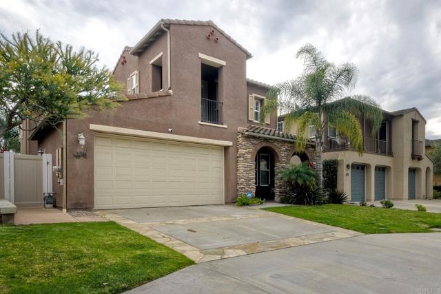 Detail Gallery Image 4 of 61 For 1241 Breakaway Dr, Oceanside,  CA 92057 - 4 Beds | 2/1 Baths