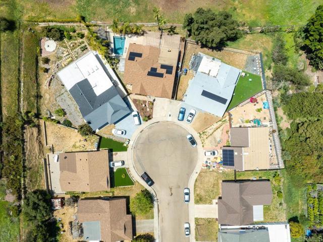 7001 Lemonwood Ln, Lemon Grove CA: https://media.crmls.org/mediaz/9b0fe4d9-79bb-4d79-90a7-ad2f8632218c.jpg