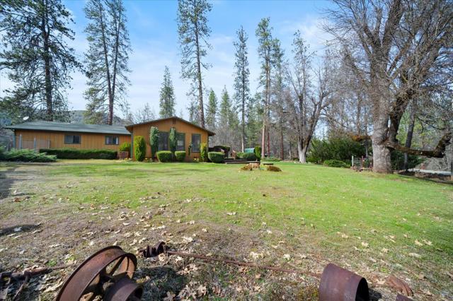 121 Wellock Road, Lewiston CA: https://media.crmls.org/mediaz/9b1124a8-cd57-4fc8-8963-eb92e7bbd75b.jpg