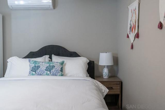 845 Beryle st unit A, San Diego CA: https://media.crmls.org/mediaz/9b116baa-3612-4972-af56-766134d056e3.jpg