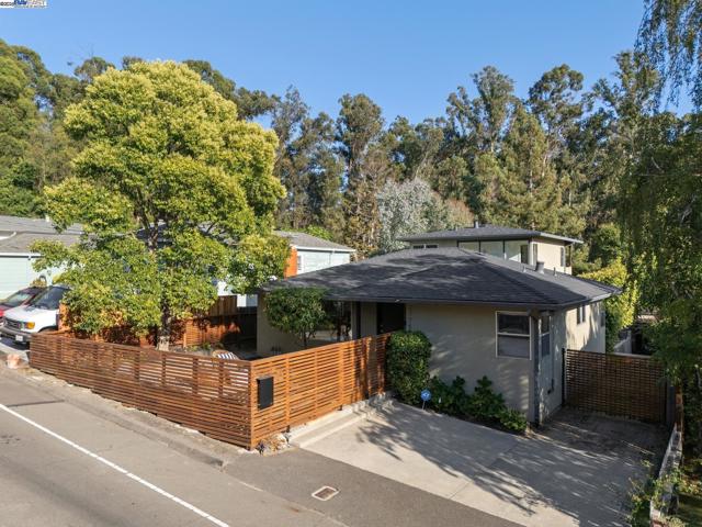 Image 2 of 60 For 2775 Hansen Rd