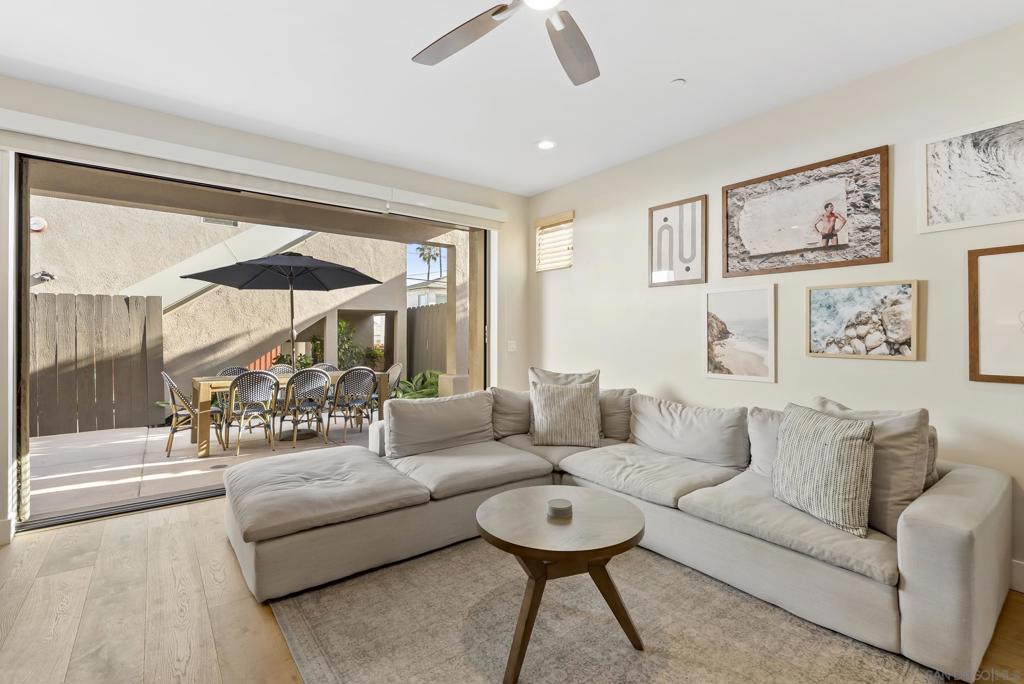 851 Sapphire - photo 15