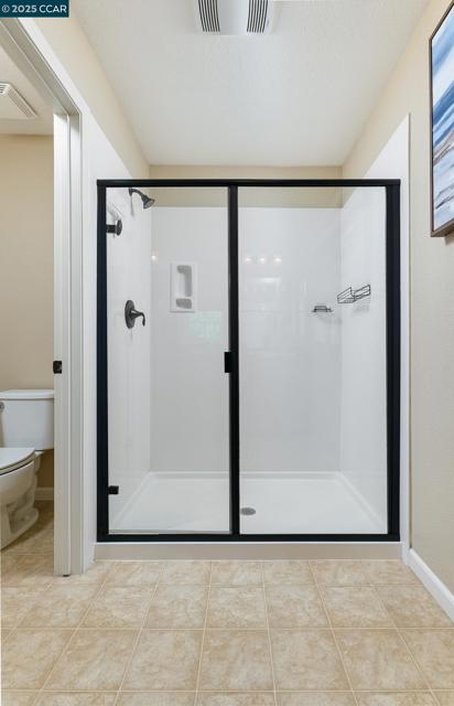 204 Purisima St, San Pablo CA: https://media.crmls.org/mediaz/9b1338ca-2d89-4ba0-8068-ac994787e177.jpg
