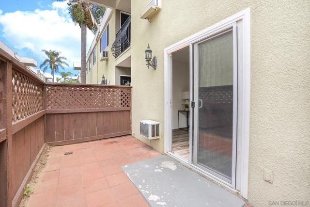 6602 Beadnell Way, San Diego CA: https://media.crmls.org/mediaz/9b140e31-7da8-41b8-963a-e8e97dd8646b.jpg