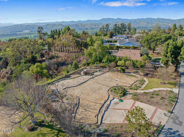 637 Valley Vista Drive, Camarillo CA: https://media.crmls.org/mediaz/9b141b21-3c48-4180-987b-b5cbe38246a8.jpg