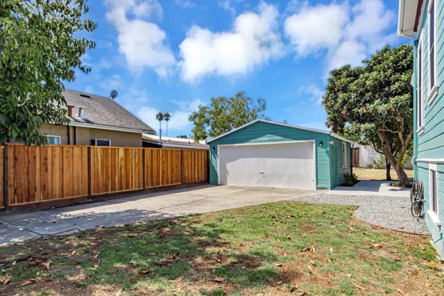 471 N 10th Street, San Jose CA: https://media.crmls.org/mediaz/9b144d89-59f8-4fda-bc2e-b334165f2a18.jpg