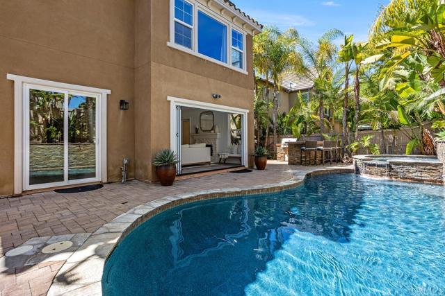 1813 Windriver Street, San Marcos CA: https://media.crmls.org/mediaz/9b145c72-7bd0-4653-a73c-a67e2436ee94.jpg