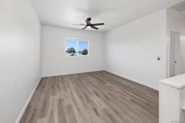 1624 Mauzy Way, El Cajon CA: https://media.crmls.org/mediaz/9b15120e-4806-4acd-9d3a-718b6ca2c169.jpg