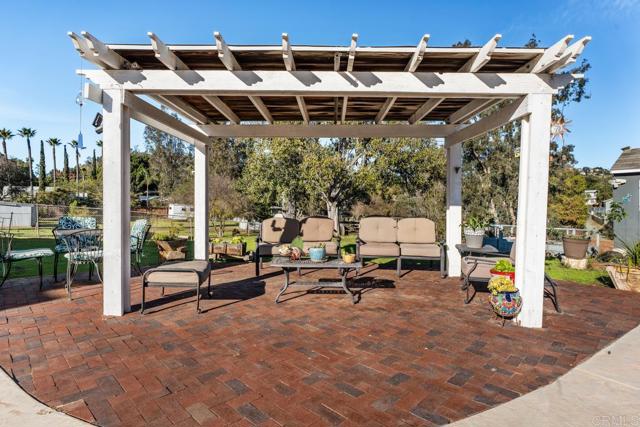 Detail Gallery Image 7 of 49 For 4057 Calavo Dr, La Mesa,  CA 91941 - 3 Beds | 2 Baths