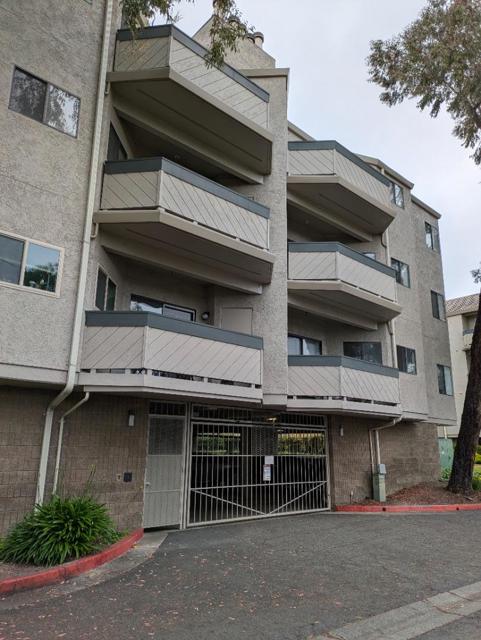 25938 Kay Avenue, Hayward CA: https://media.crmls.org/mediaz/9b154b9e-5281-480d-a627-057ee8d7fbac.jpg
