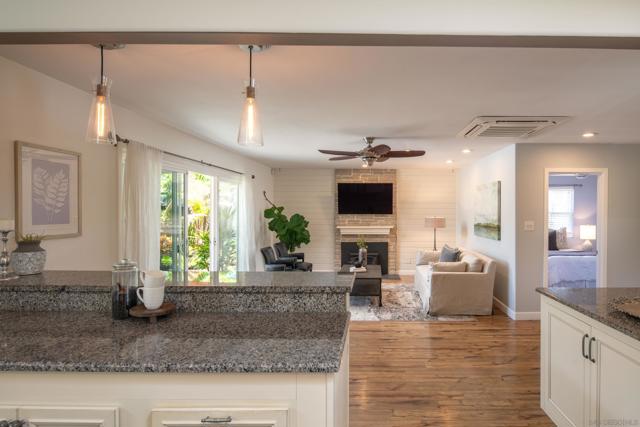 4472 Huerfano Ave, San Diego CA: https://media.crmls.org/mediaz/9b156e7c-1abe-4b38-a4df-816989c124cd.jpg