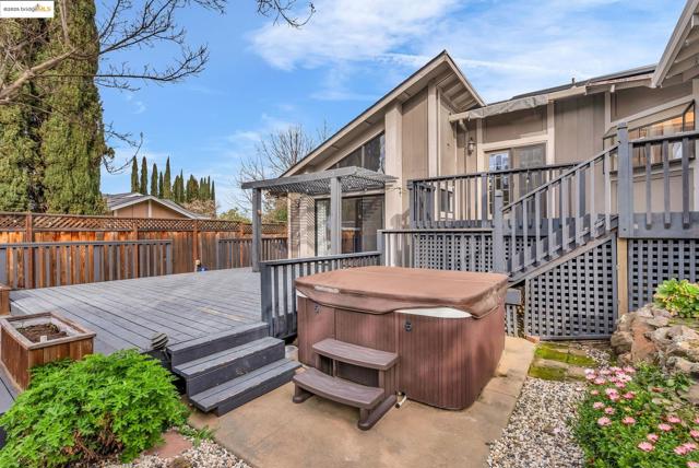 1431 HUSTON ROAD, Walnut Creek CA: https://media.crmls.org/mediaz/9b158fd1-0ed3-4d77-8aea-948a3e177b6c.jpg