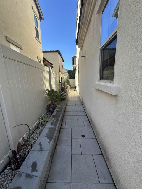 751 Merit Dr, San Marcos CA: https://media.crmls.org/mediaz/9b162b9c-31b8-4be6-8759-d99f066e3a3e.jpg