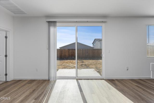 Detail Gallery Image 31 of 32 For 7811 Cuyama River St, Bakersfield,  CA 93311 - 4 Beds | 2/1 Baths