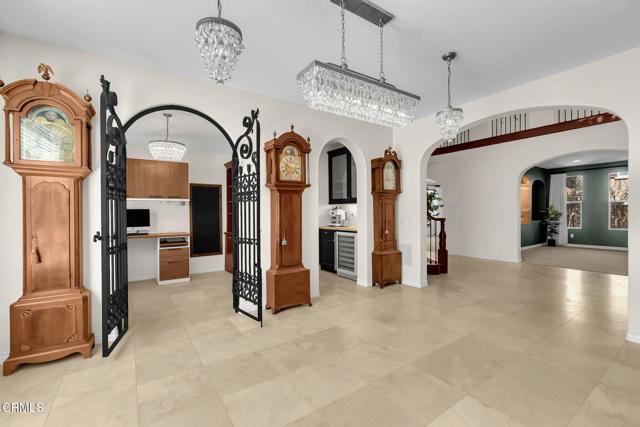 Detail Gallery Image 26 of 64 For 821 Somera Ct, Simi Valley,  CA 93065 - 5 Beds | 4/1 Baths