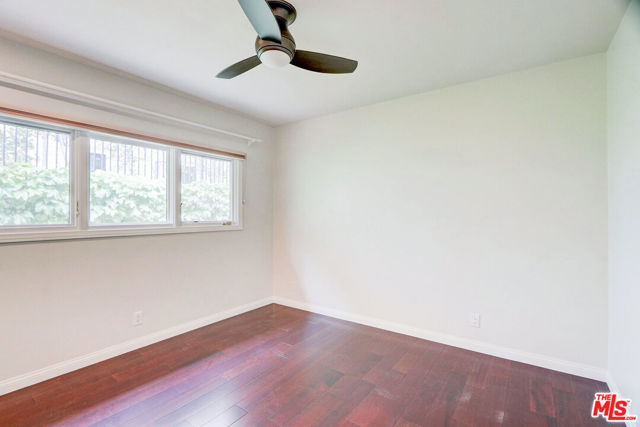 16314 Meadowridge Road, Encino CA: https://media.crmls.org/mediaz/9b18395d-cb3c-4a41-8040-c48113f9e3a5.jpg