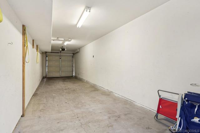 4851 Narragansett Ave, San Diego CA: https://media.crmls.org/mediaz/9b18e3a1-aa51-4945-b7cc-12be05937753.jpg