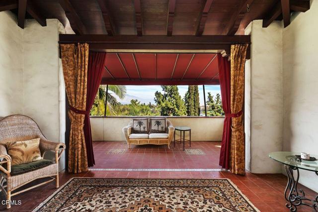 Detail Gallery Image 23 of 40 For 200 Fern Dr, Pasadena,  CA 91105 - 5 Beds | 6/2 Baths