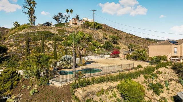 520 E Highland Drive, Camarillo CA: https://media.crmls.org/mediaz/9b19134d-0da1-4e56-bf65-5717e34646a8.jpg