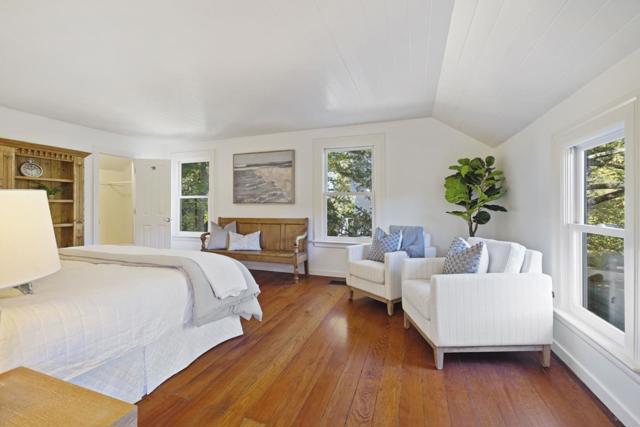 2551 Grant Street, Calistoga CA: https://media.crmls.org/mediaz/9b198610-a981-445e-8782-e9b5ef9bf997.jpg
