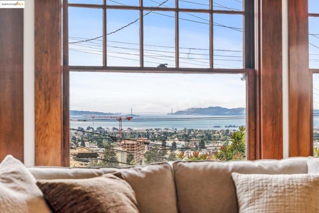60 Panoramic Way, Berkeley CA: https://media.crmls.org/mediaz/9b1b4360-a236-4740-a6ee-2ce31b74ddc1.jpg
