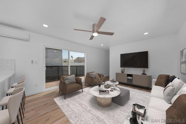 622 26 I Street, Chula Vista CA: https://media.crmls.org/mediaz/9b1e7304-ee57-4c4e-b8a2-ab5175432884.jpg