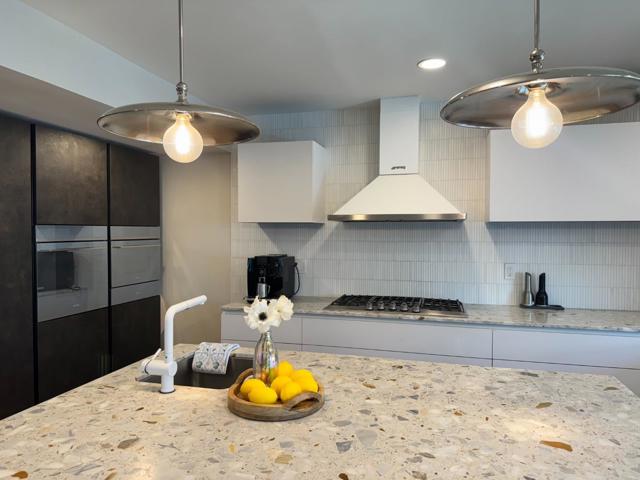 4655 Columbia River Court, San Jose CA: https://media.crmls.org/mediaz/9b20df59-54b9-4cf3-907f-6b996682c0ee.jpg