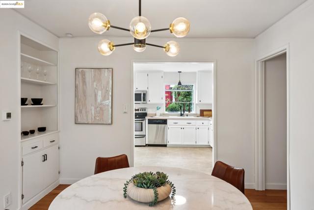 679 Mandana Blvd, Oakland CA: https://media.crmls.org/mediaz/9b21f239-1658-4170-a036-f080ca412e0f.jpg