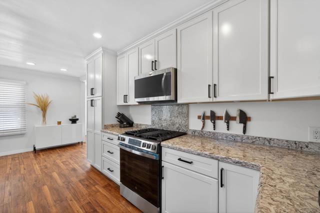 Detail Gallery Image 23 of 48 For 1532 Broadway, El Cajon,  CA 92021 - 3 Beds | 2 Baths