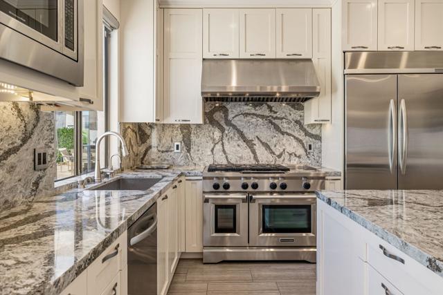 730 Inverness Drive, Rancho Mirage CA: https://media.crmls.org/mediaz/9b245095-de9d-427a-a8d4-11a71618e788.jpg