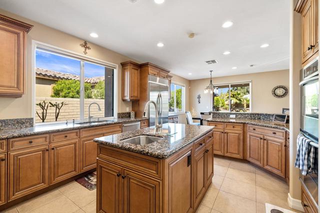 78702 Sophia Circle, Bermuda Dunes CA: https://media.crmls.org/mediaz/9b289e0d-91cf-46c7-ad0a-f4c6293aba2b.jpg