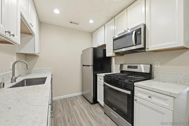 240 W Lincoln Ave, Escondido CA: https://media.crmls.org/mediaz/9b28d44c-f223-4f07-bf91-5c2e4d2f232c.jpg