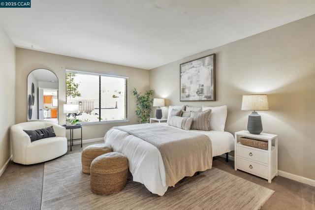 102 Northcreek Cir, Walnut Creek CA: https://media.crmls.org/mediaz/9b2911b7-55b5-4c4c-9514-bb92daff3102.jpg