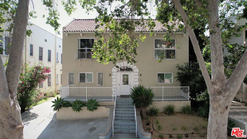 133 S ST ANDREWS Place, Los Angeles, CA 90004